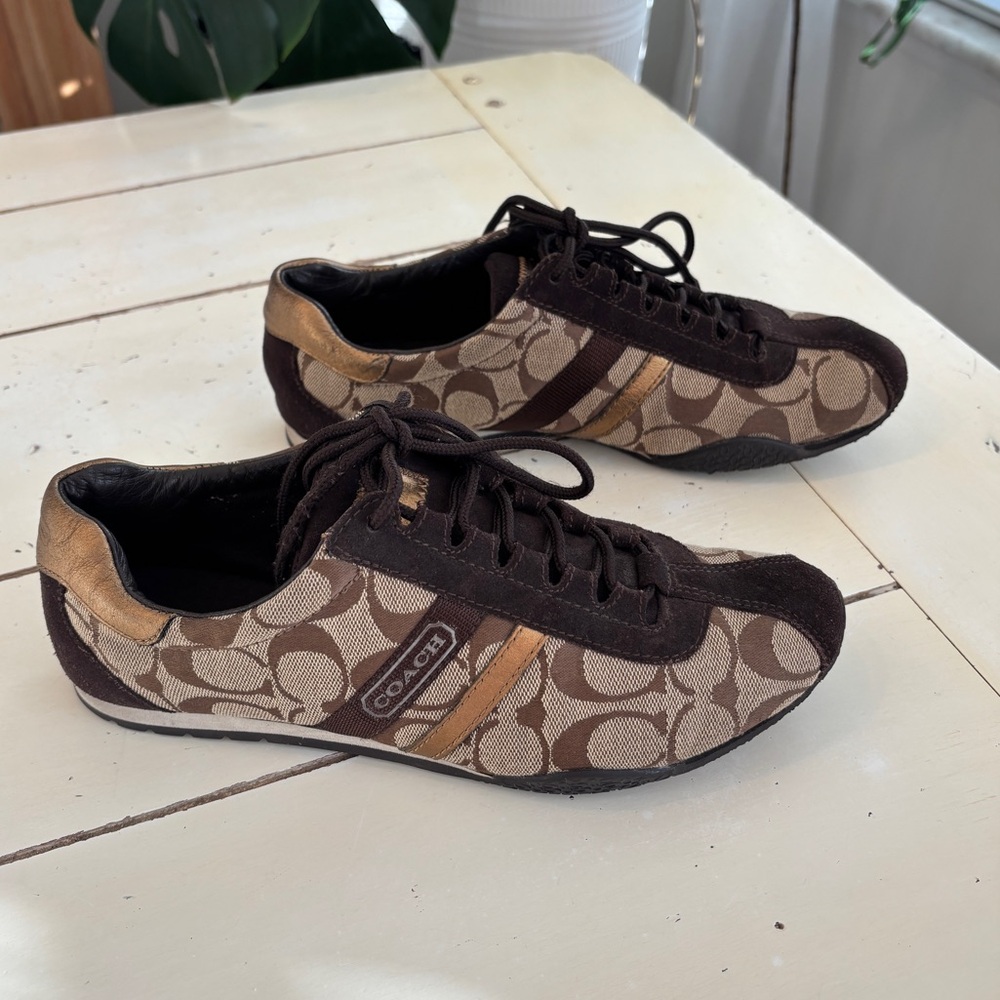 Coach Katelyn Monogram Signature Lace Up Sneakers Women’s Size 8 - Picture 3 of 15